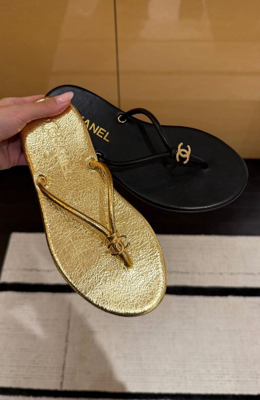 Sandales Chanel Élégance ✨